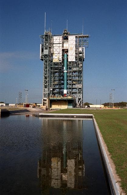 NASA image: KSC01pp0465