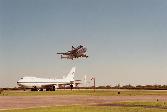 NASA image: KSC01pp0502