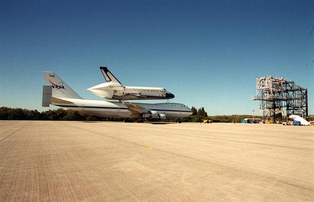 NASA image: KSC01pp0508