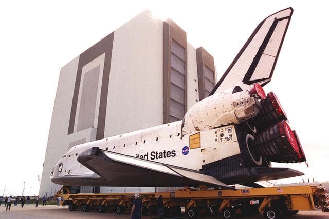 NASA image: KSC01pp0535
