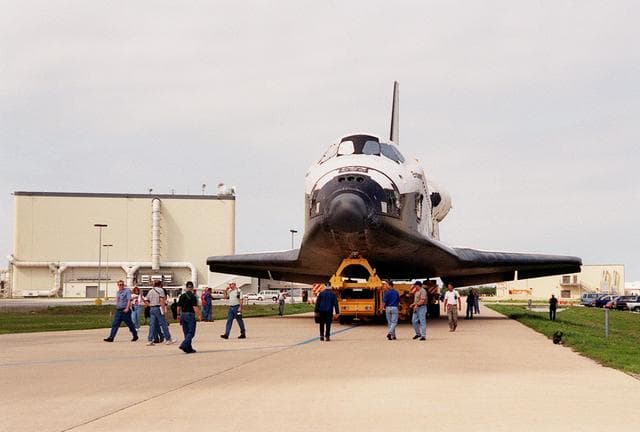 NASA image: KSC01pp0536