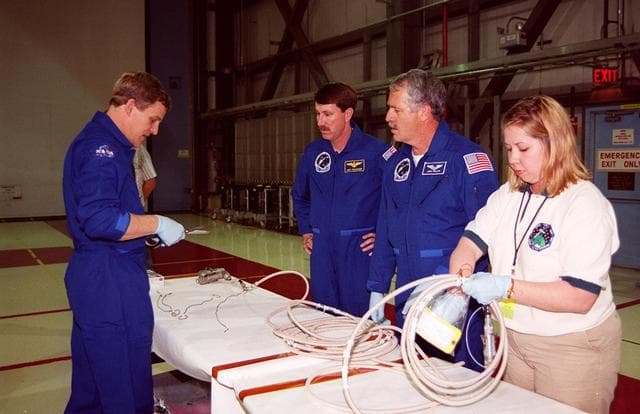NASA image: KSC01pp0544