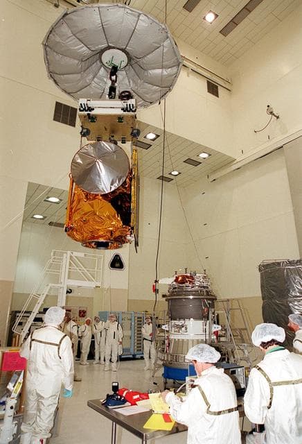 NASA image: KSC01pp0607