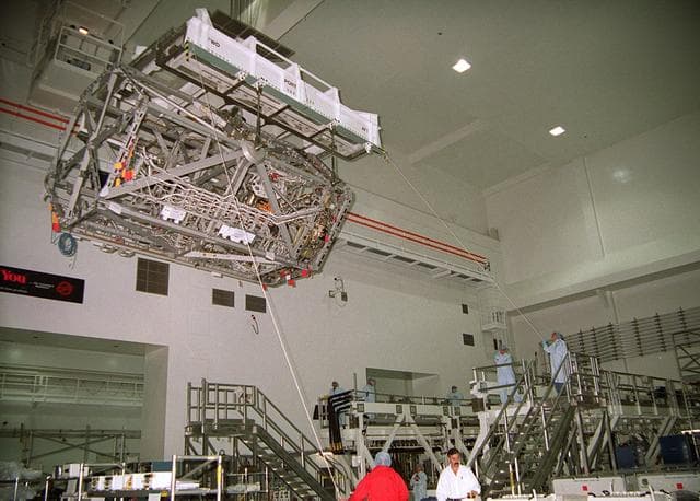 NASA image: KSC01pp0689