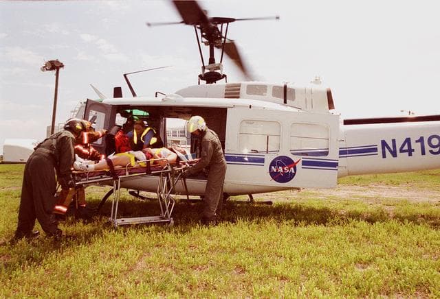 NASA image: KSC01pp0739