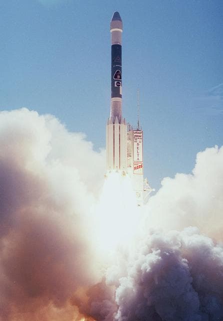 NASA image: KSC01pp0745