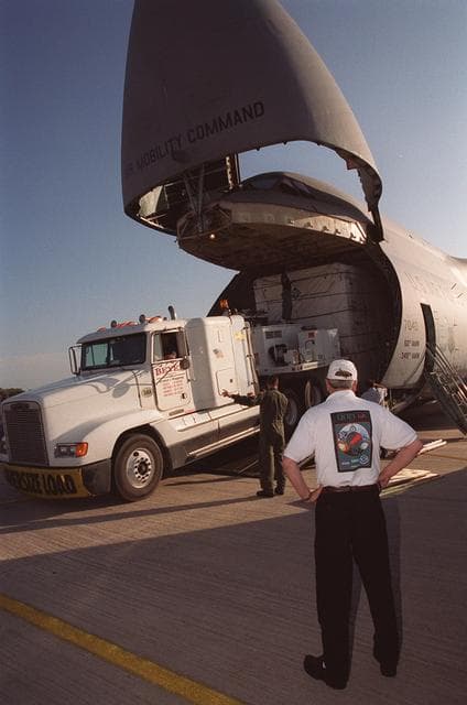 NASA image: KSC01pp0783