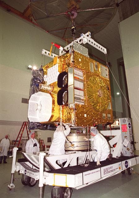 NASA image: KSC01pp0799