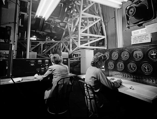16 Foot Wind Tunnel Personnel 