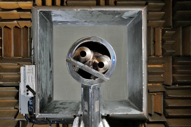NASA image: LSAWT\Twin Jet Test with HWB Model\JEDA Measurements 