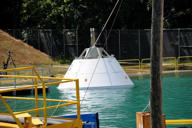 NASA image: ORION Project-(SPLASH) Structural Passive Landing Attenuation fo