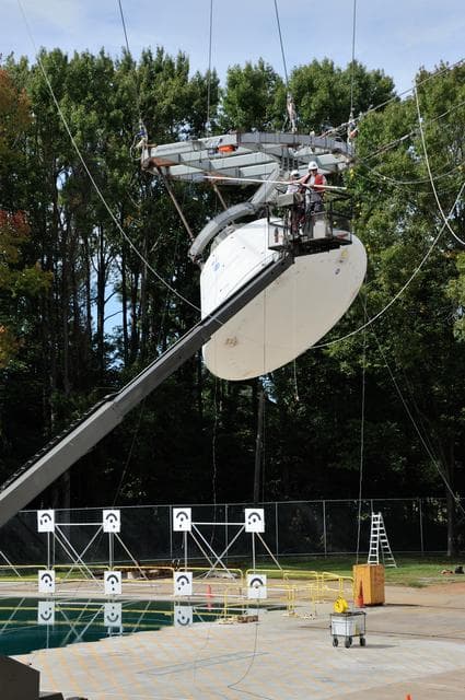NASA image: Orion SPLASH P1 Test 7 Swing Test at NASA Langley Research Cente