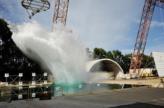 NASA image: Orion SPLASH P1 Test 7 Swing Test at NASA Langley Research Cente