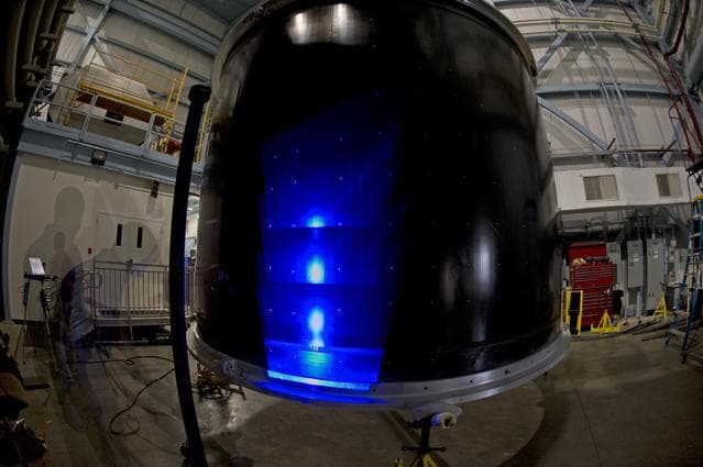 NASA image: 13.1 Foot Diameter Fluted-Core Sandwich Composite Test Article 