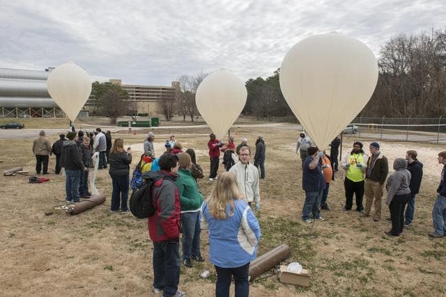 NASA image: Community college students conducting experiment