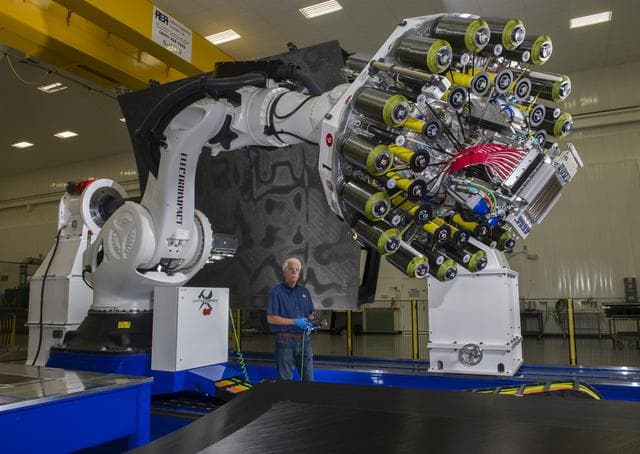 NASA image: The CEUS automated fiber placement cylindrical manufacturing tool