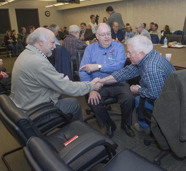 NASA image: WAYNE HALE VISITS MSFC