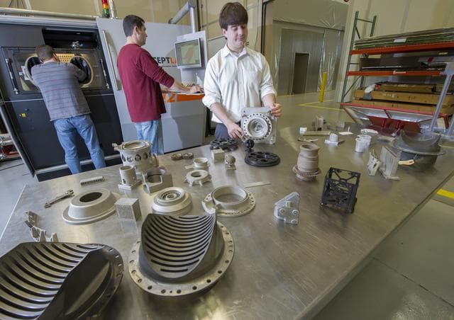 NASA image: ADVANCED MANUFACTURING TEAM