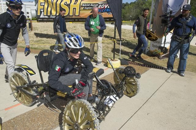NASA image: 2016 ROVER CHALLENGE EVENTS
