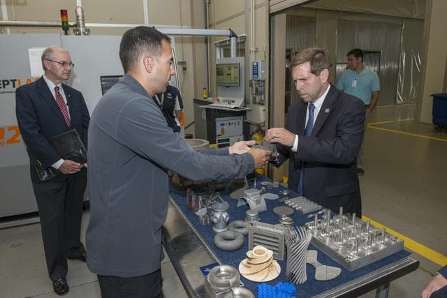NASA image: Tennessee Representative Chuck Fleischmann Visit to MSFC