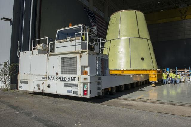 NASA image: LVSA Move From Building 4755 to 4707