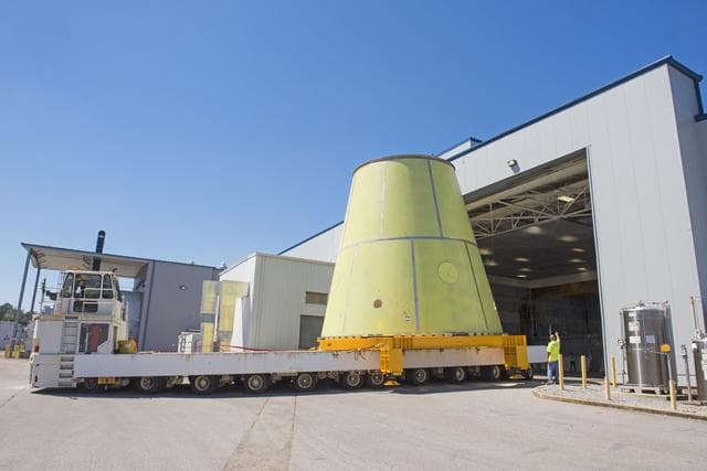NASA image: Launch Vehicle Stage Adapter Move