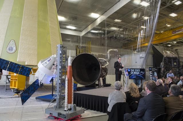NASA image: NASA Acting Administrator Robert Lightfoot presents the 2018 "St