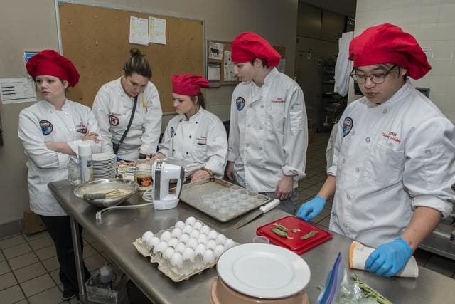 NASA image: HUNCH Student Culinary Competition at USSRC's Davidson Center
