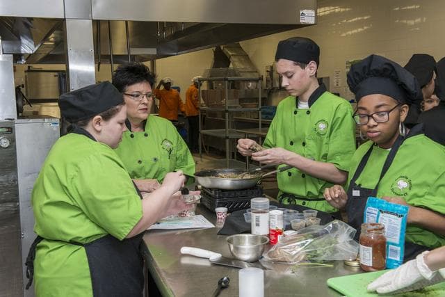 NASA image: HUNCH Student Culinary Competition at USSRC's Davidson Center