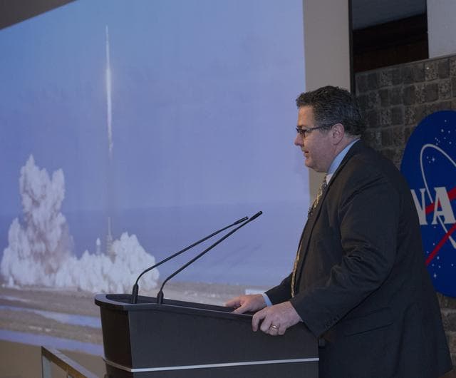 MSFC Director Todd May conducts All Hands meeting with Marshall Personnel following State of NASA address by Acting NASA Administrator Robert Lightfoot