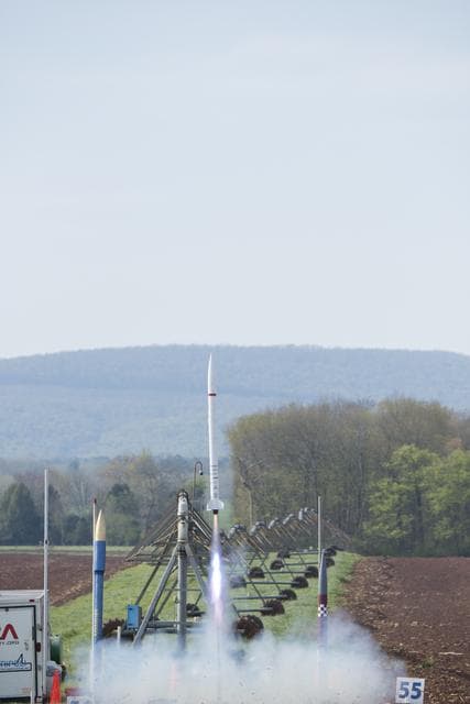 NASA image: 2018 Student Launch Initiative at Bragg Farms.