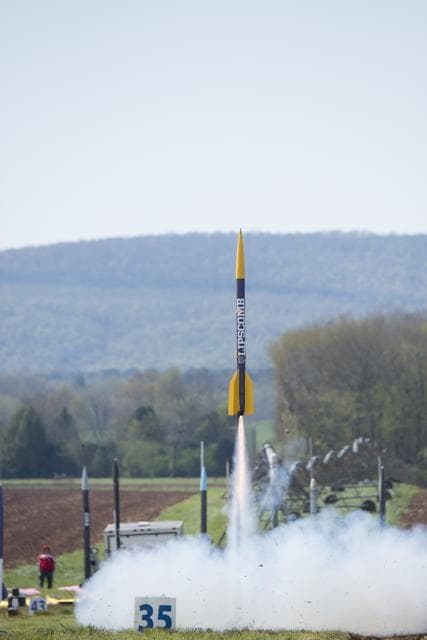 NASA image: 2018 Student Launch Initiative at Bragg Farms.