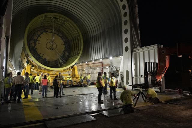 NASA image: LOX Tank Move From Barge Dock to Test Stand