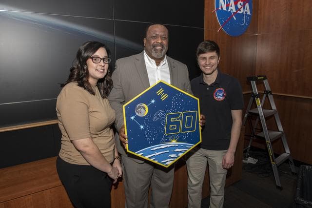 NASA image: Increment 60 Plaque Hanging