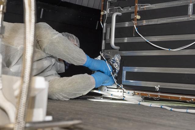 NASA image: NEA (Near Earth Asteroid) Scout Hot Box â€“ Repress Chamber V-15