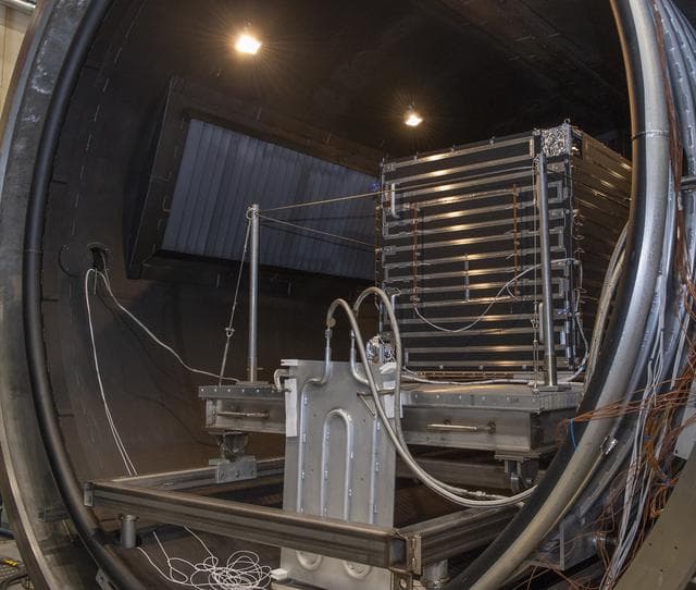 NASA image: NEA (Near Earth Asteroid) Scout Hot Box â€“ Repress Chamber V-15