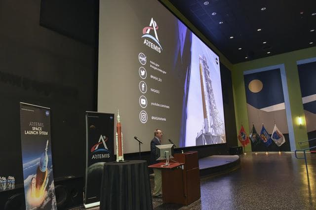 NASA image: David Beaman, SLS Systems Engineering and Integration Manager, addresses audience at Chamber Media Briefing at USSRC, 3 of 3