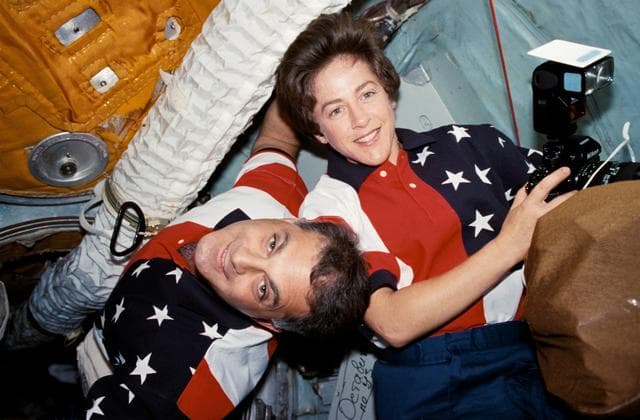 NASA image: View taken on Docking Day with the STS-86 crew