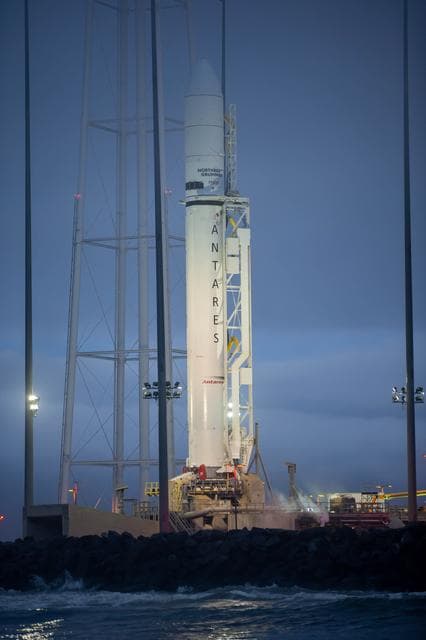 NASA image: NG14VEHICLEUPonPADpb5