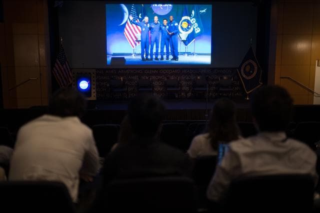 NASA image: Artemis III Update and Crew Announcement Viewing at HQ