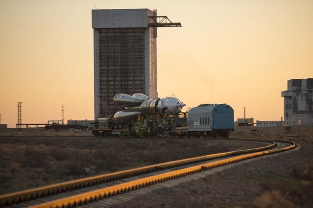 NASA image: Expedition 51 Rollout
