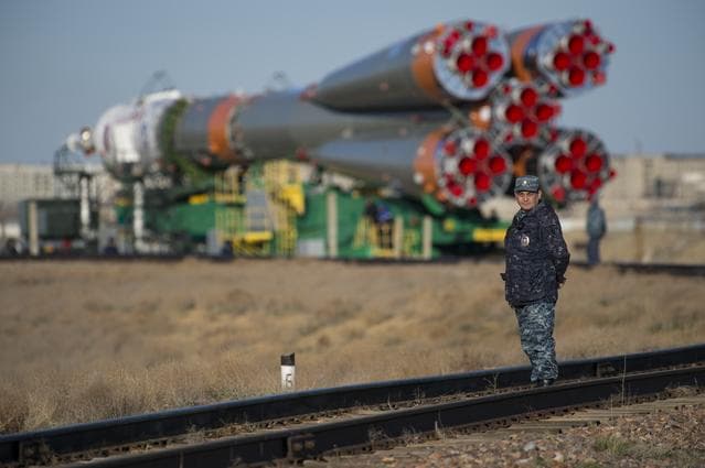 NASA image: Expedition 51 Rollout