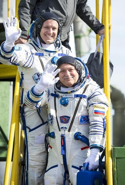 NASA image: Expedition 51 Crew Wave At the Pad