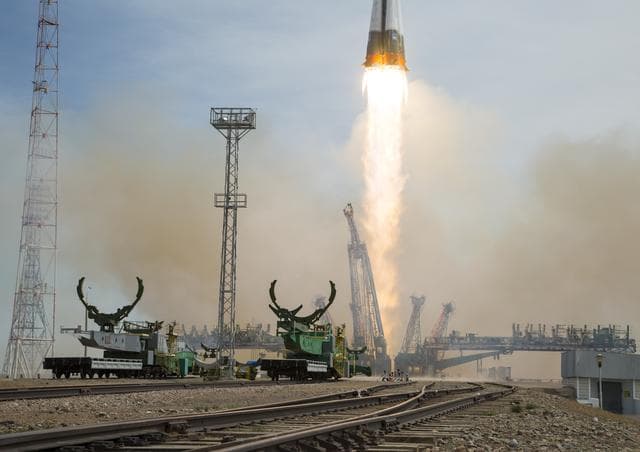 NASA image: Expedition 51 Launch