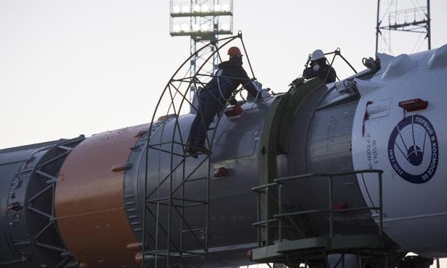 NASA image: Expedition 54 Soyuz Rollout