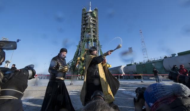 NASA image: Expedition 54 Preflight