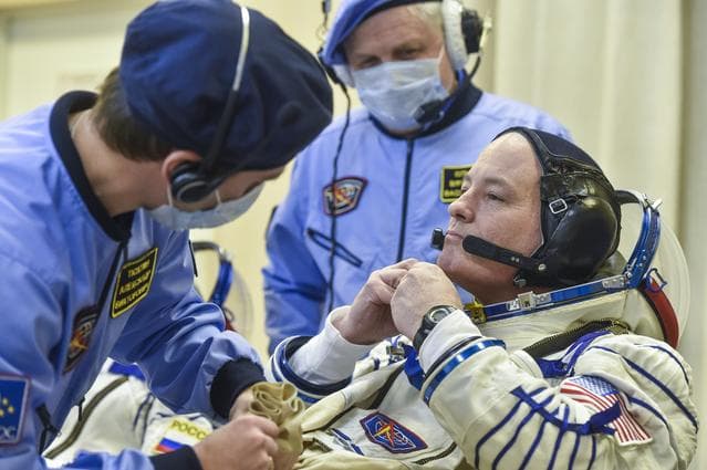 NASA image: Expedition 54 Preflight