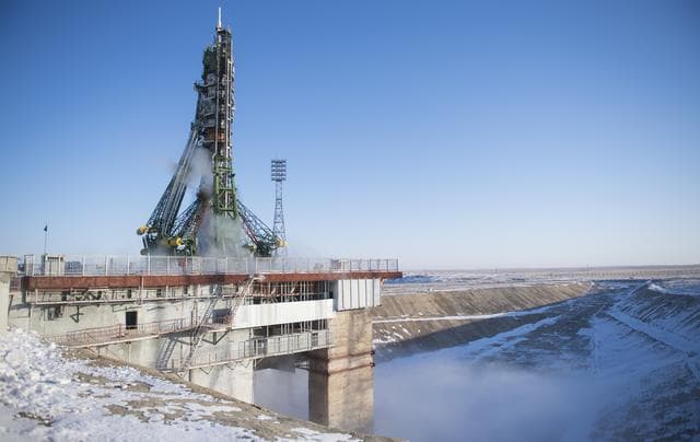 NASA image: Expedition 54 Preflight