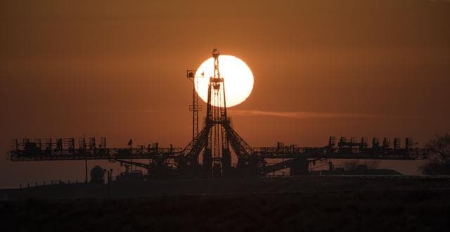 NASA image: Expedition 55 Soyuz Rollout