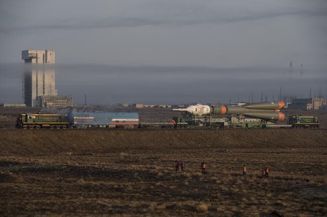 NASA image: Expedition 55 Soyuz Rollout